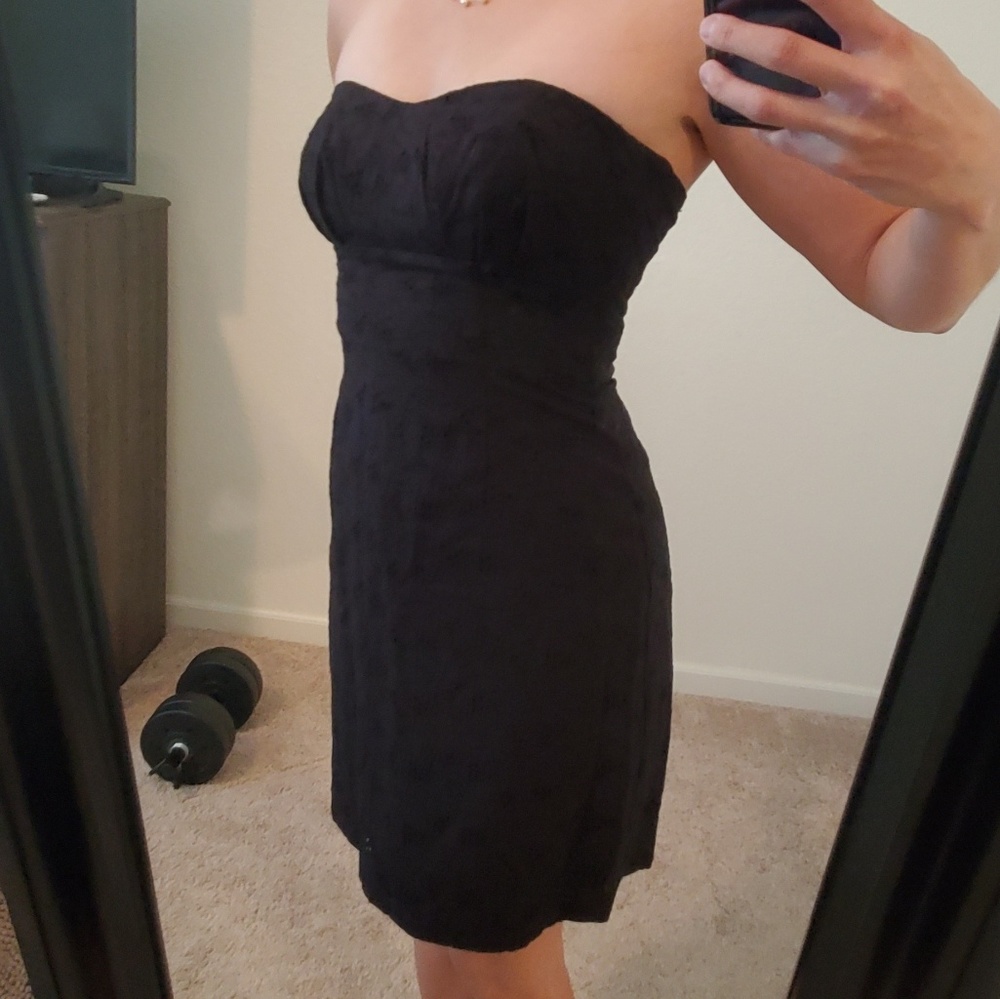 BB Dakota Strapless Eyelet Dress - Picture 5 of 8